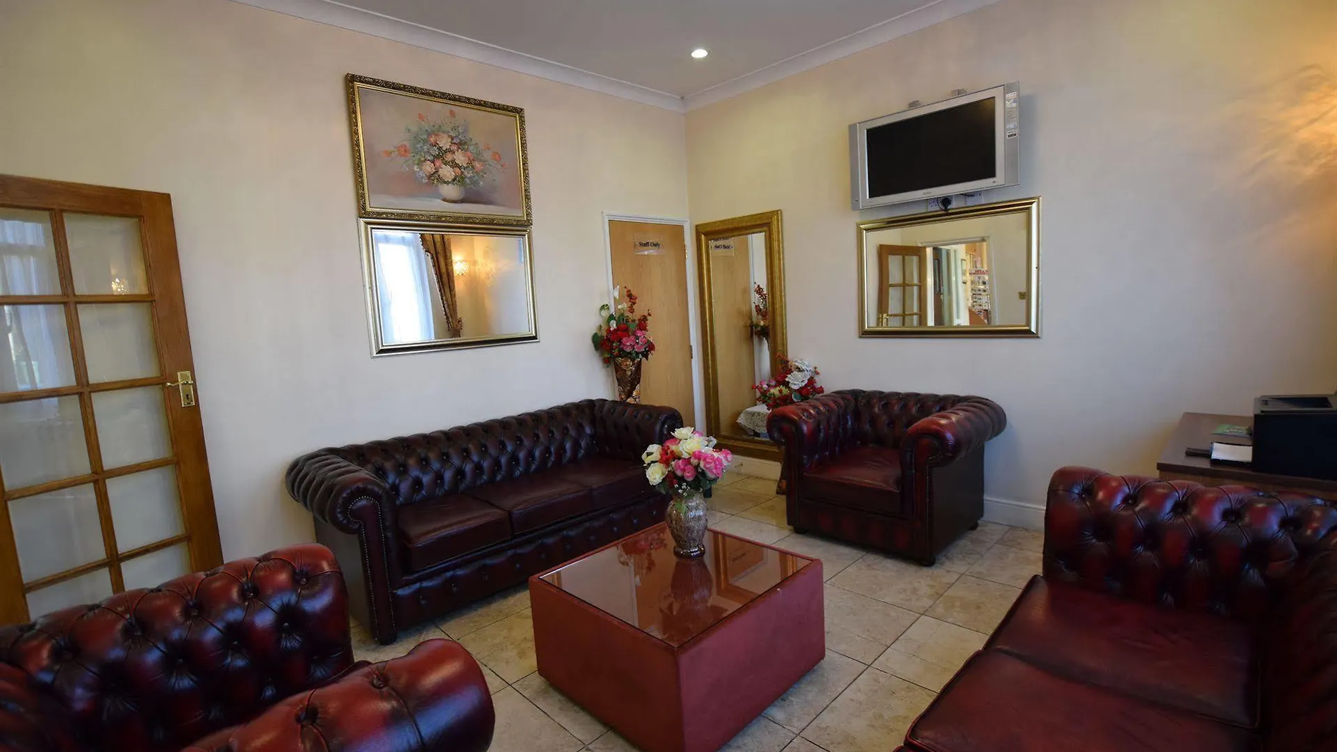 אילפורד Cranbrook Hotel 2*,  בריטניה