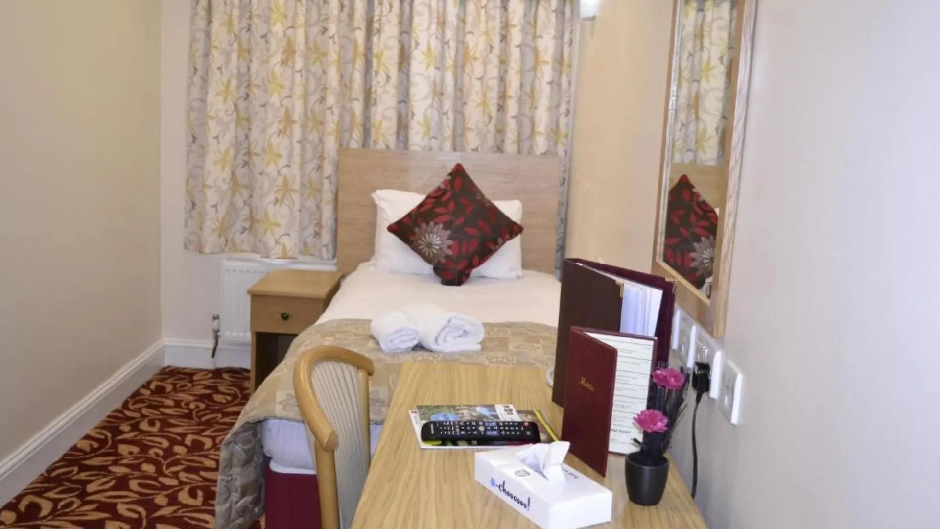 Cranbrook Hotel Ilford